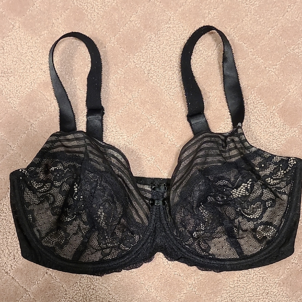 CHANGE Black Lace Bra, Size 34H